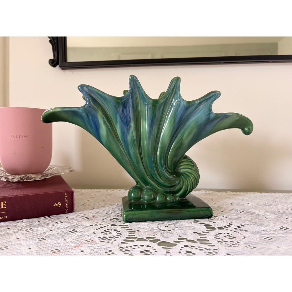 Royal Haeger R299 Green Blue Shell Vase Art Deco Mid Century Ceramic USA